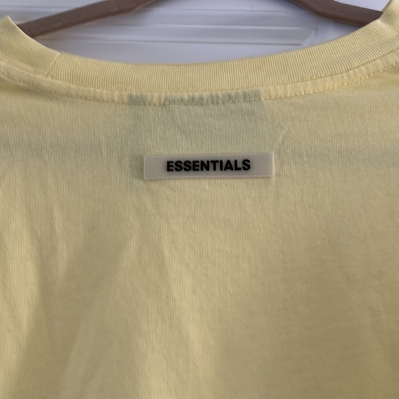 FOG Essentials T Shirt - Picture 4 of 5